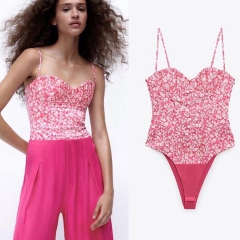 Zara Pink and white Bustier Bodysuit with adjustable straps. Super cute. 
Size M